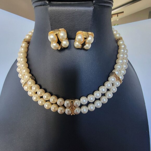 Vintage Napier Gold-Toned Faux Pearl Double Strand Necklace Bracelet Earring Set - Picture 6 of 16
